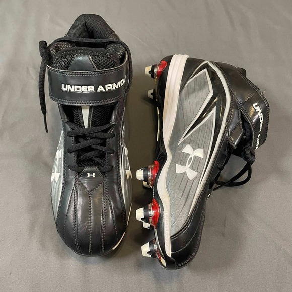 Under Armour Other - Under‎ Armour FootSleeve Football Cleats Mens 9.5 Black Silver 1099077-011